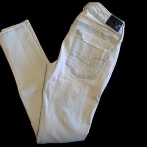 American Eagle Distressed Jegging Jeans Size: 2 Regular